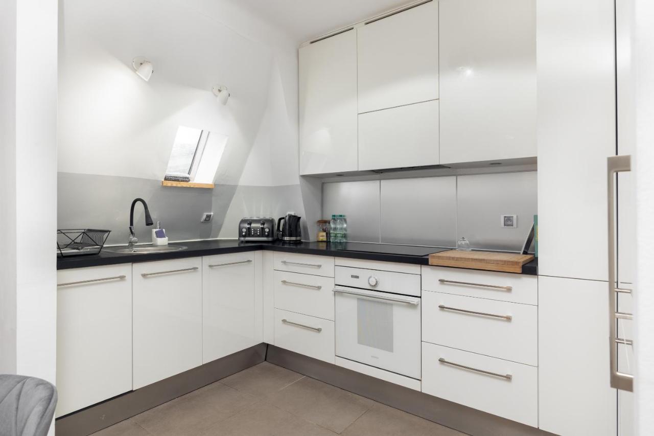 Nowy Swiat Extraordinary Apartment Warsaw Ngoại thất bức ảnh